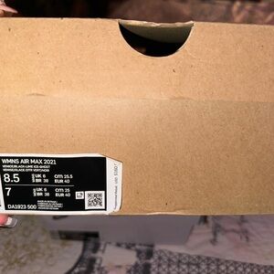 Women’s Air max 2021